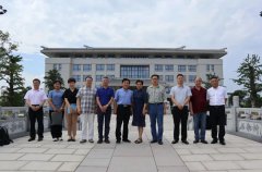 中殡协、殡葬标委会调研组座谈会在J9国际集团举行